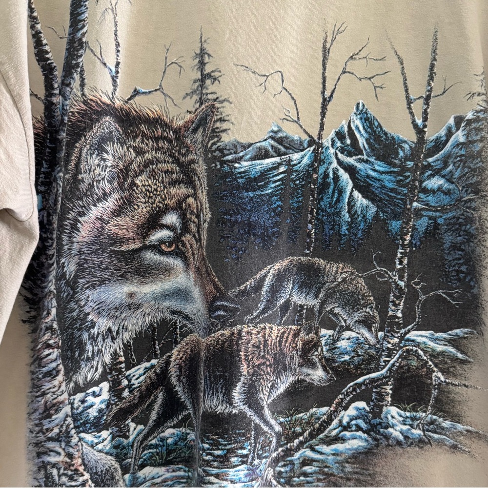 90s Wolf Graphic Tee Stand Out Designs Print - Picture 7 of 10